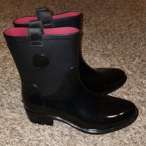 Tommy Hilfiger rain boots